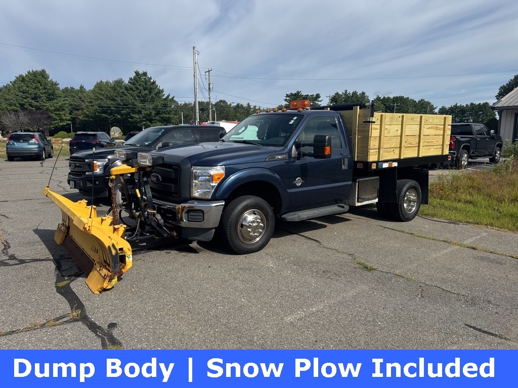 2016 Ford F-350 Super Duty Chassis Cab XL's photo