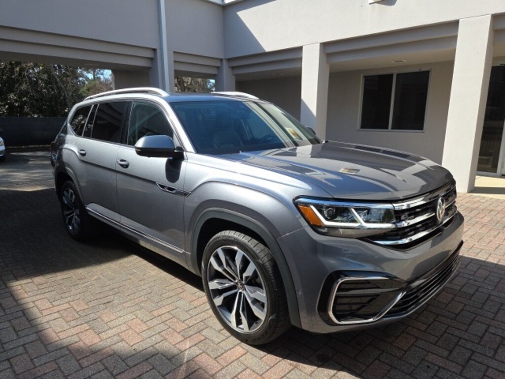 Used 2023 Volkswagen Atlas 3.6L V6 SEL Premium R-Line SUV