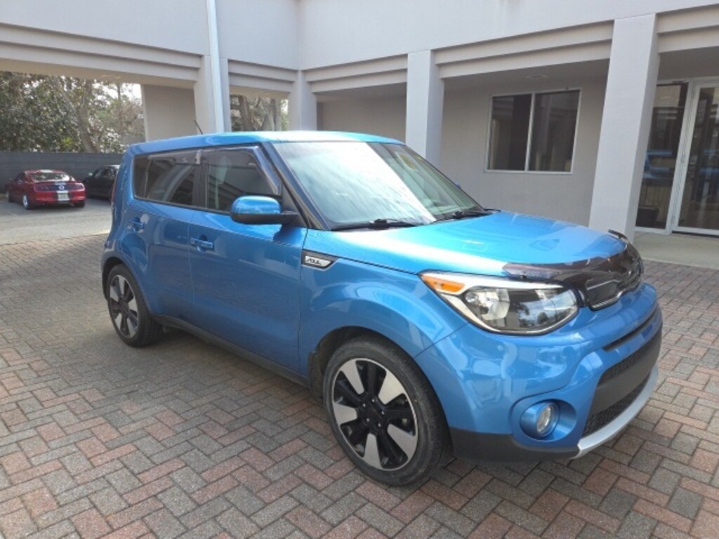 Used 2017 Kia Soul + Hatchback