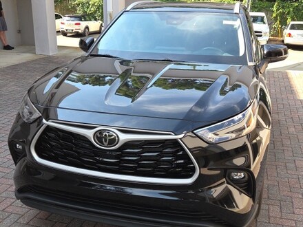 2023 Toyota Highlander XLE SUV