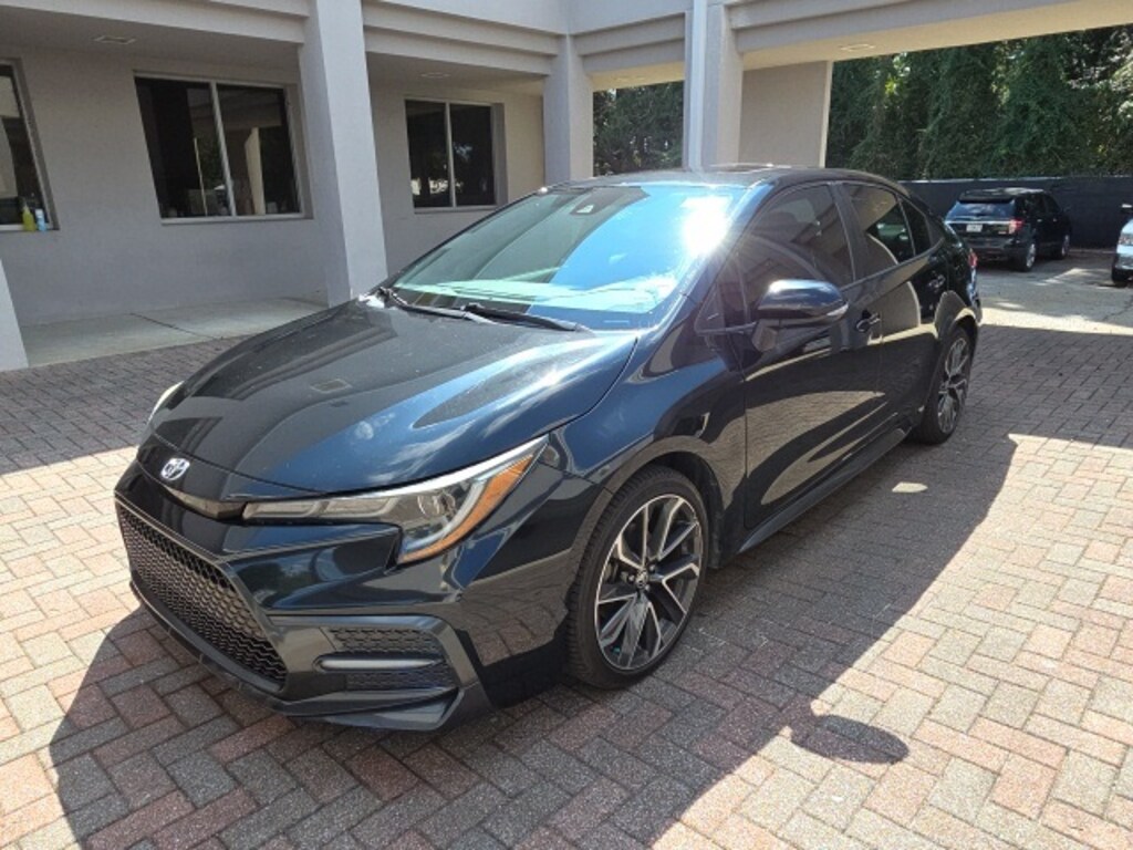 Used 2020 Toyota Corolla SE Sedan