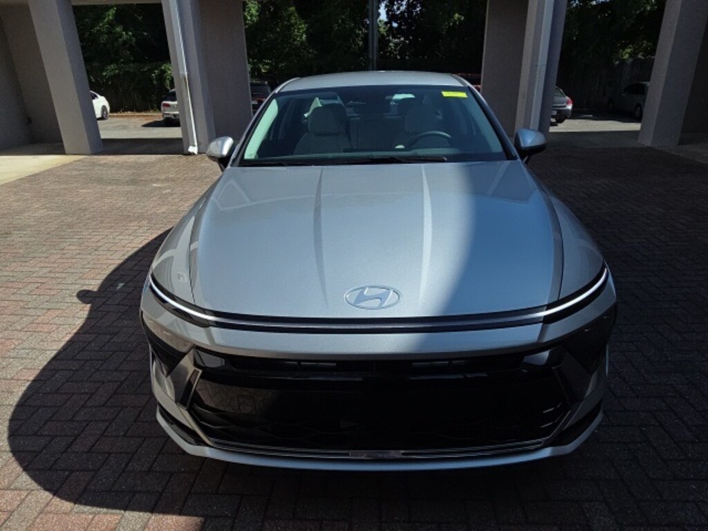 Certified 2025 Hyundai Sonata SEL Sedan