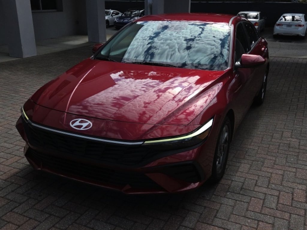 Used 2024 Hyundai Elantra SEL Sedan