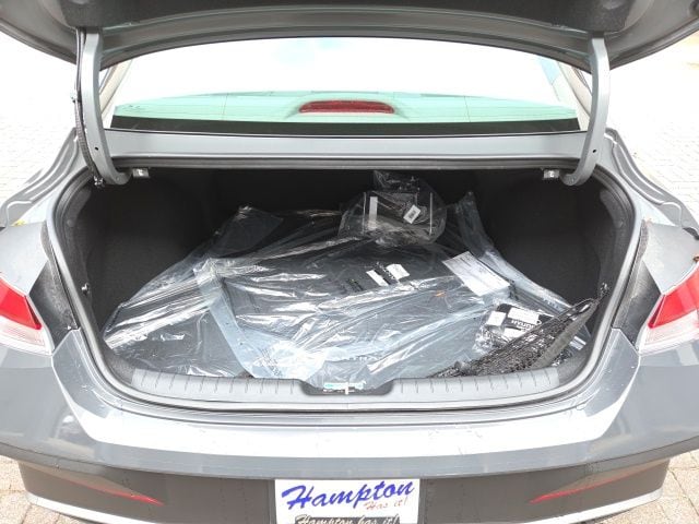 2025 Hyundai Elantra SEL - Photo 8