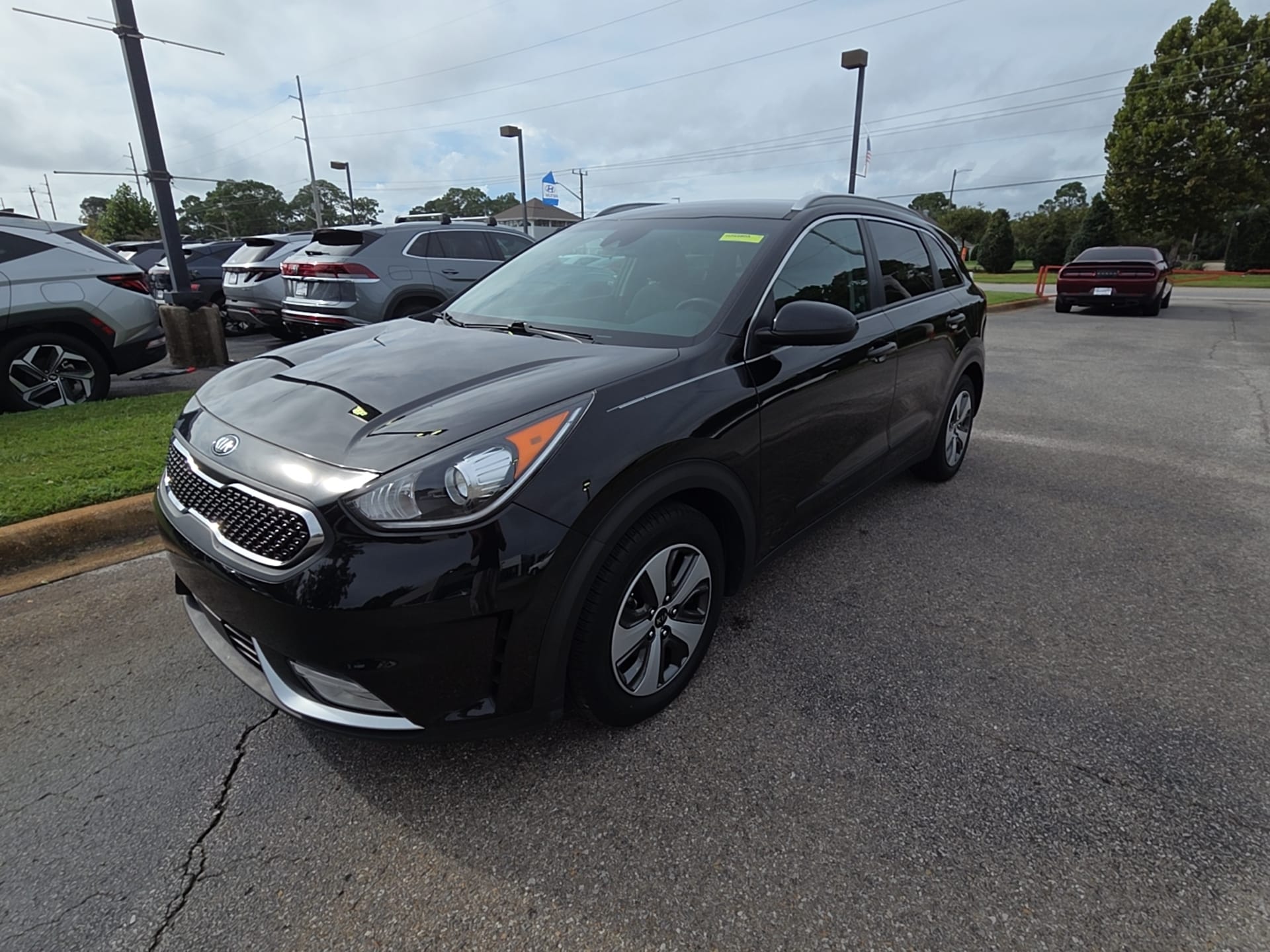 Used 2017 Kia Niro LX with VIN KNDCB3LC1H5084911 for sale in Fort Walton Beach, FL