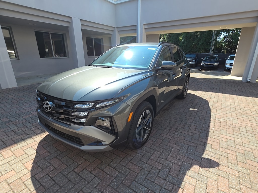New 2026 Hyundai Tucson Hybrid SEL SUV