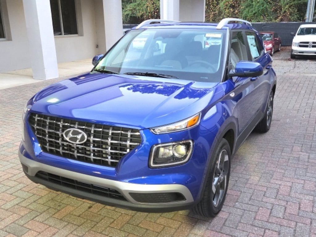 New 2026 Hyundai Venue SEL SUV