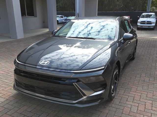 2026 Hyundai Sonata SEL AWD's photo
