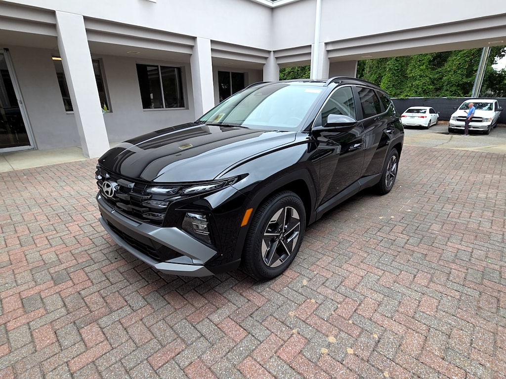 New 2026 Hyundai Tucson SEL FWD SUV