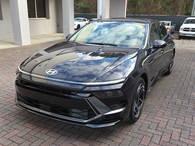 2026 Hyundai Sonata SEL's photo