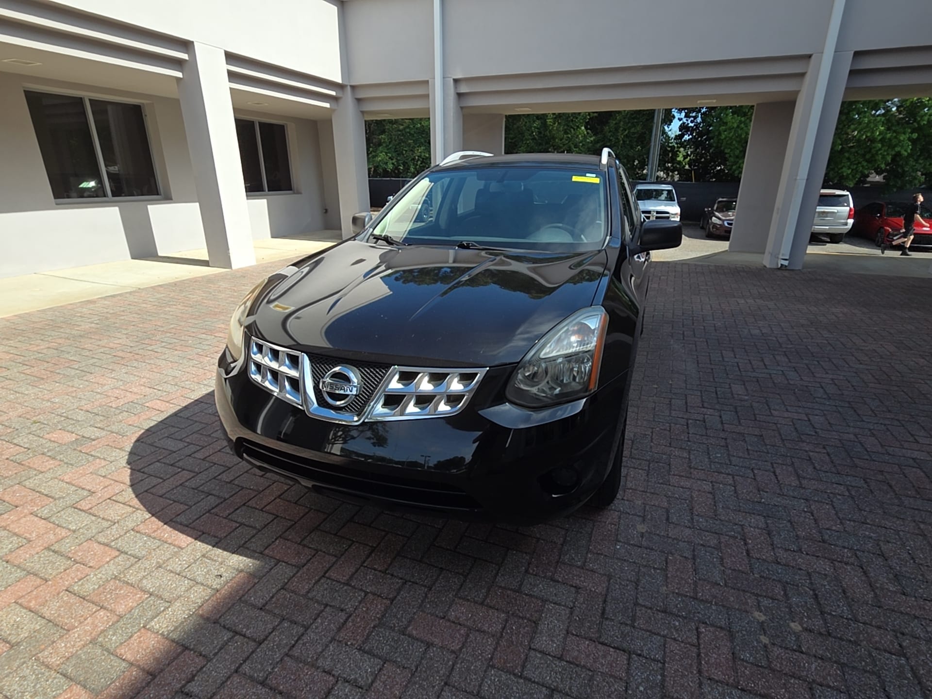 2015 Nissan Rogue Select S FWD's photo