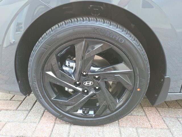 2026 Hyundai Elantra SEL Sport - Photo 11