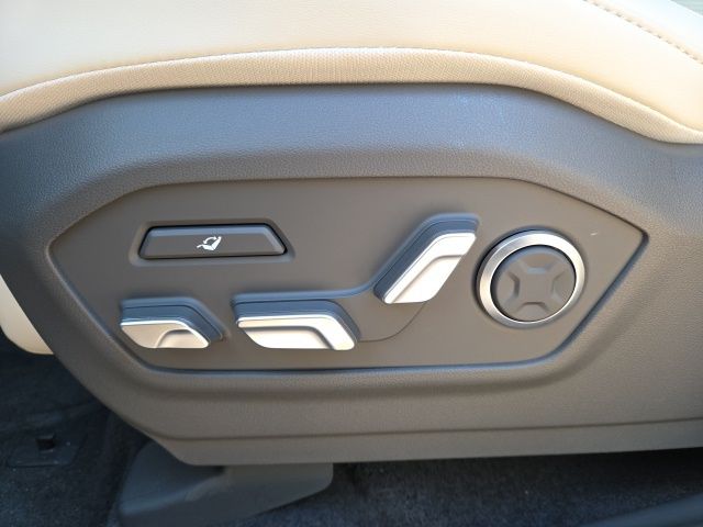 2026 Hyundai Santa Fe Calligraphy - Photo 18