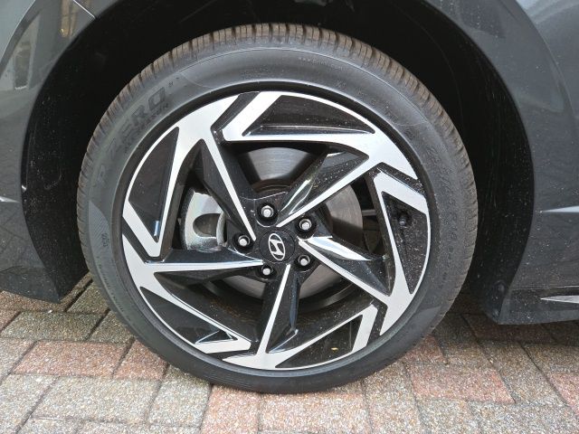 2026 Hyundai Sonata SEL - Photo 11