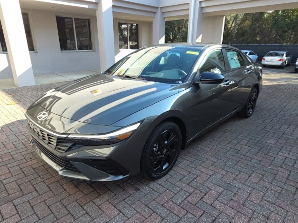 New 2026 Hyundai Elantra SEL Sport Sedan