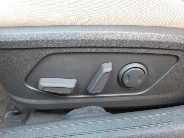 2026 Hyundai Sonata SEL - Photo 17