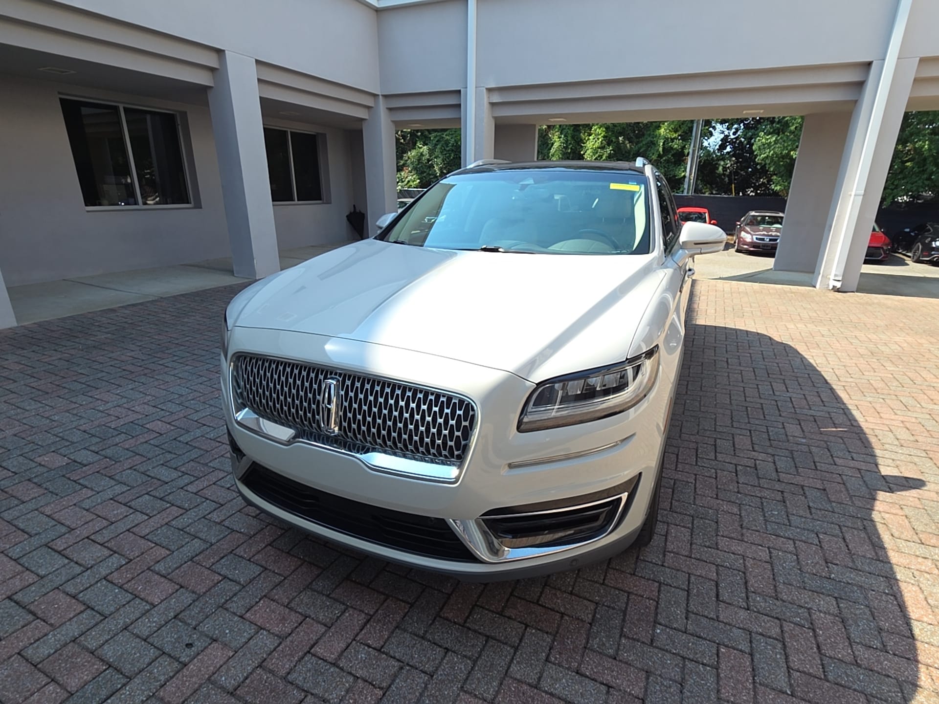 2019 Lincoln Nautilus Reserve AWD's photo