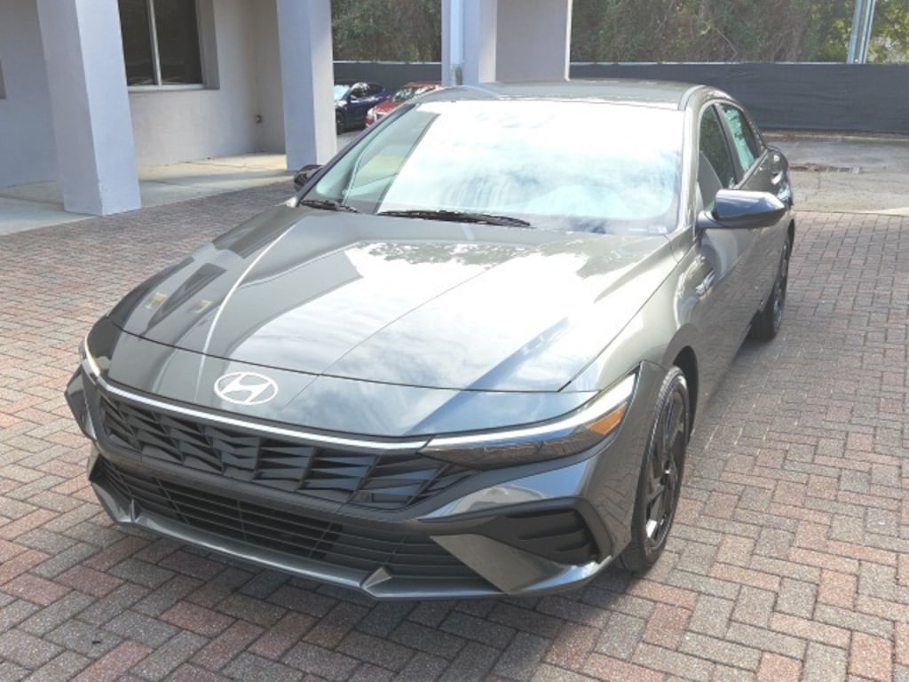 New 2026 Hyundai Elantra SEL Sport Sedan