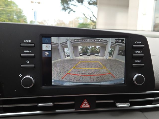 2025 Hyundai Elantra SEL - Photo 27