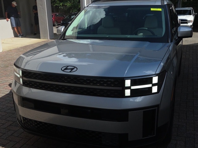 2025 Hyundai Santa Fe Calligraphy's photo