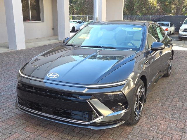 2026 Hyundai Sonata SEL AWD's photo