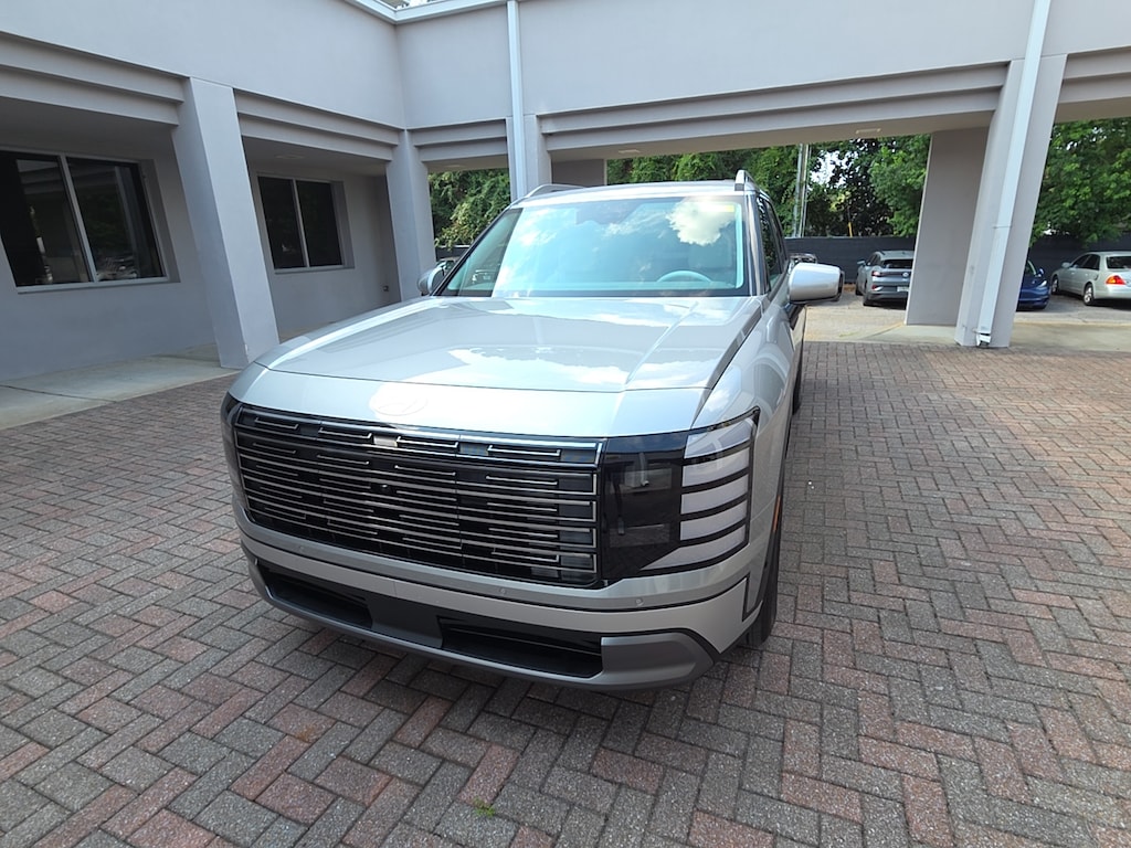 Used 2027 Hyundai Palisade SEL Premium 7P SUV