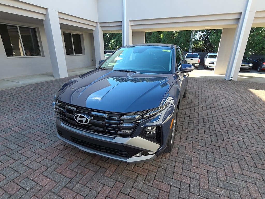 New 2026 Hyundai Tucson SE FWD SUV