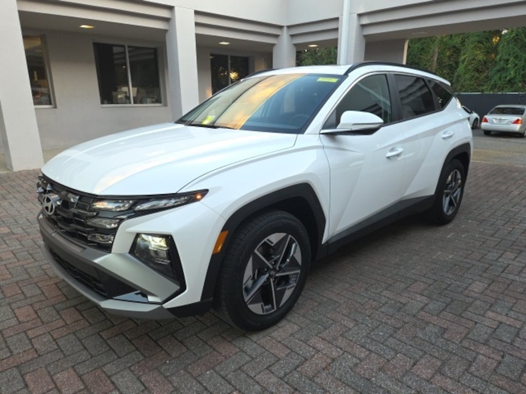 New 2026 Hyundai Tucson SEL Premium SUV