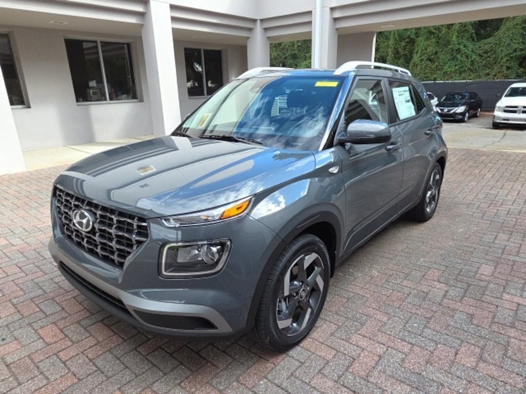 New 2026 Hyundai Venue SEL SUV