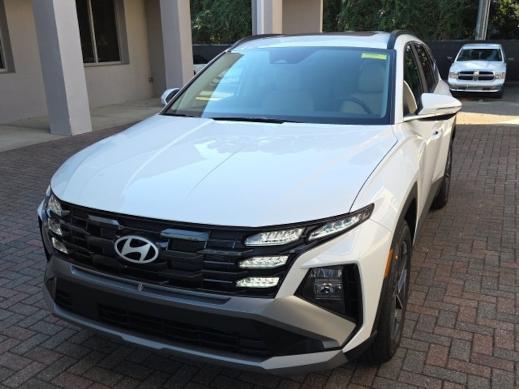 New 2026 Hyundai Tucson SEL Premium SUV