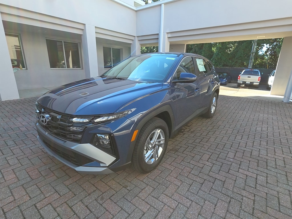 New 2026 Hyundai Tucson SE FWD SUV