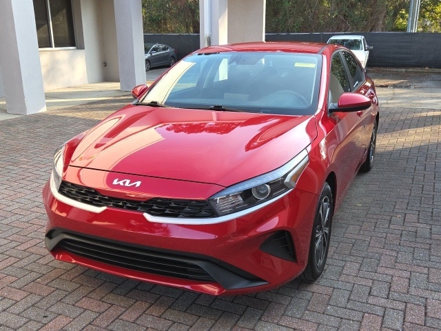 2023 Kia Forte LXS's photo