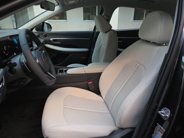 2026 Hyundai Sonata SEL - Photo 16