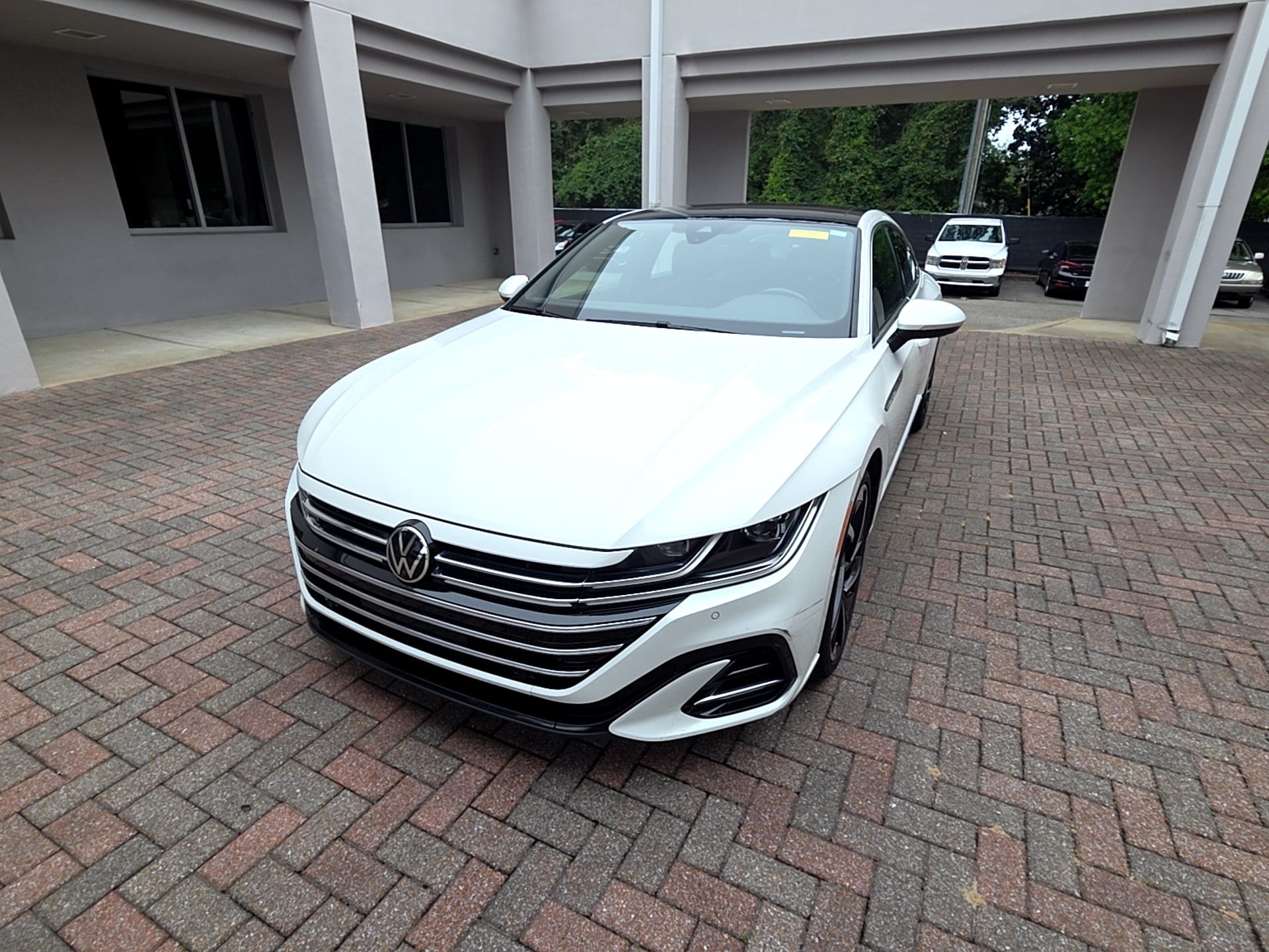 2023 Volkswagen Arteon SEL Premium R-Line with 4Motion's photo