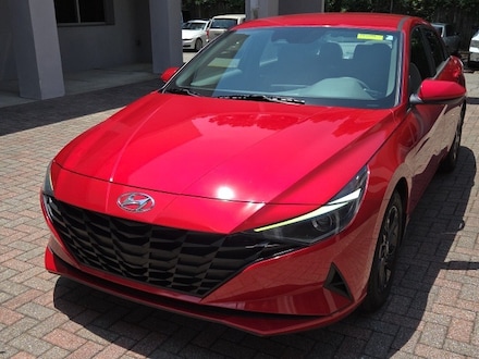 2023 Hyundai Elantra SEL Sedan
