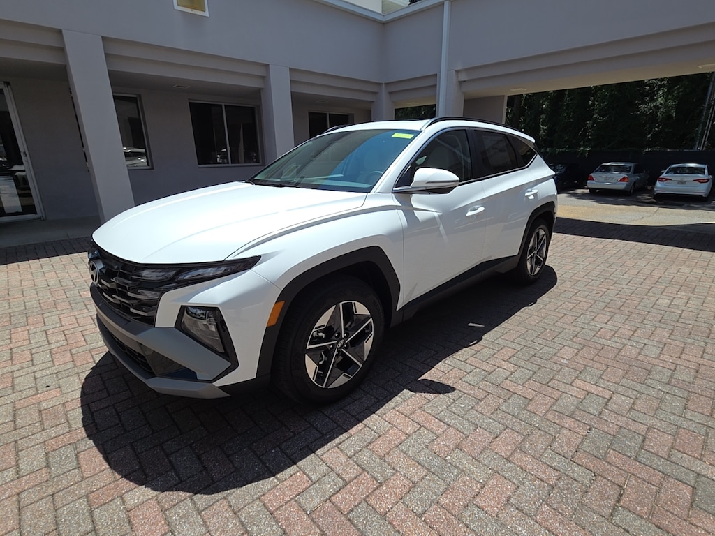 New 2026 Hyundai Tucson SEL Premium FWD SUV