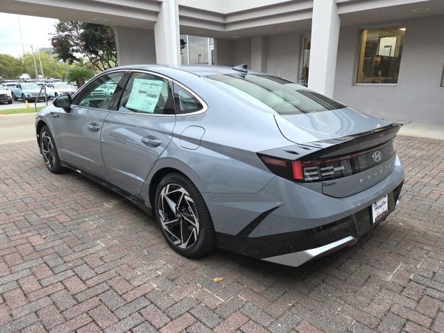 2026 Hyundai Sonata SEL - Photo 9