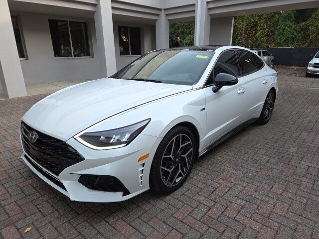 2022 Hyundai Sonata N Line photo 2
