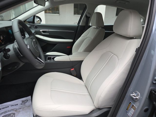 2026 Hyundai Sonata SEL - Photo 16