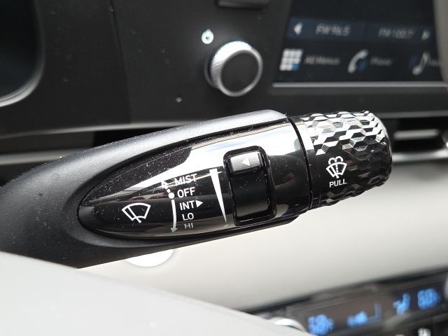2025 Hyundai Elantra SEL - Photo 32