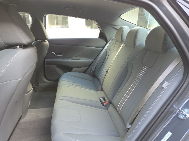 2026 Hyundai Elantra SEL Sport - Photo 20