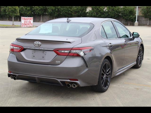 2021 Toyota Camry XSE - Photo 7