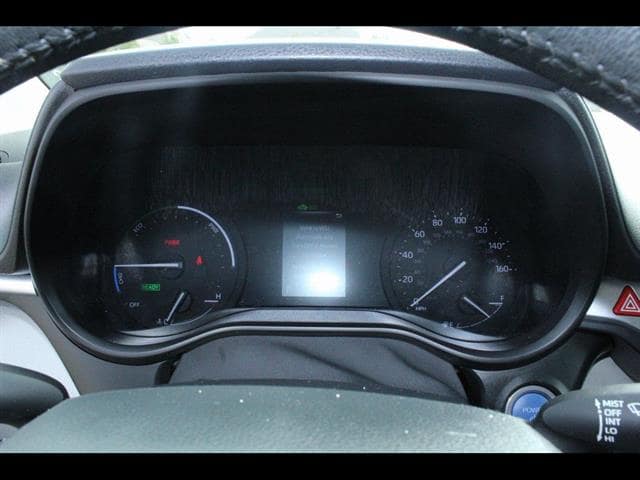 2023 Toyota Sienna XLE - Photo 19