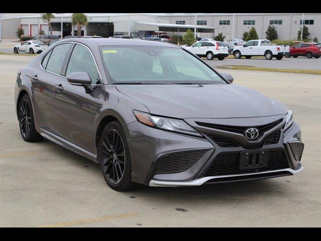 2021 Toyota Camry XSE - Photo 9