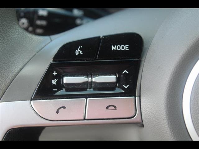 2023 Hyundai Elantra SEL - Photo 19