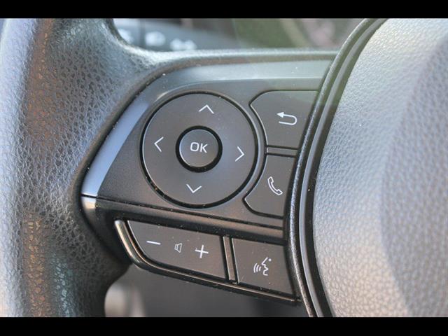 2024 Toyota RAV4 XLE - Photo 17