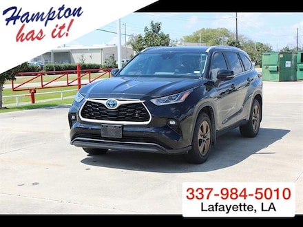 2023 Toyota Highlander Hybrid XLE Bronze SUV