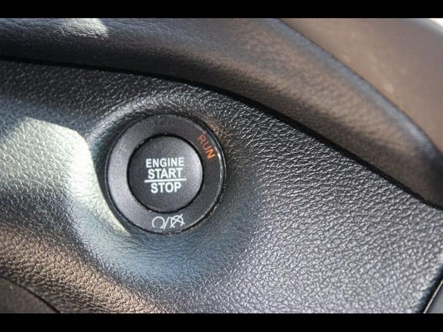 2023 Jeep Cherokee Altitude Lux - Photo 24