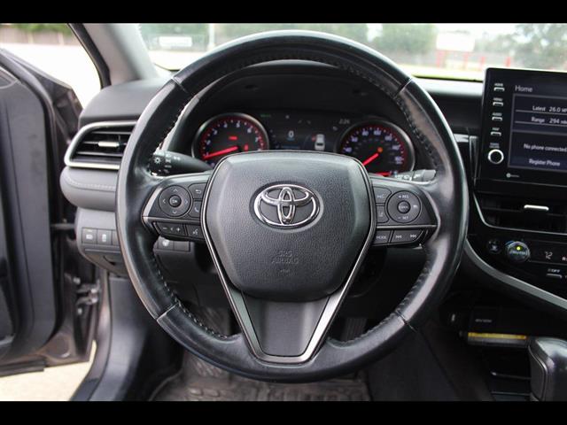 2021 Toyota Camry XSE - Photo 14