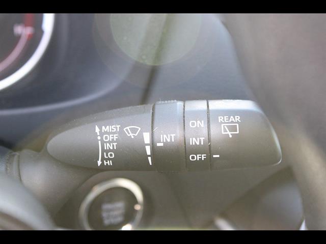 2024 Toyota RAV4 XLE - Photo 19